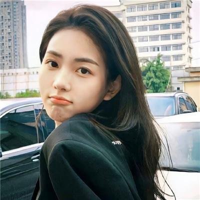 男性新娘子